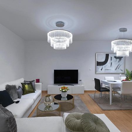 Elegant Apartment In Glyfada Ateny Zewnętrze zdjęcie
