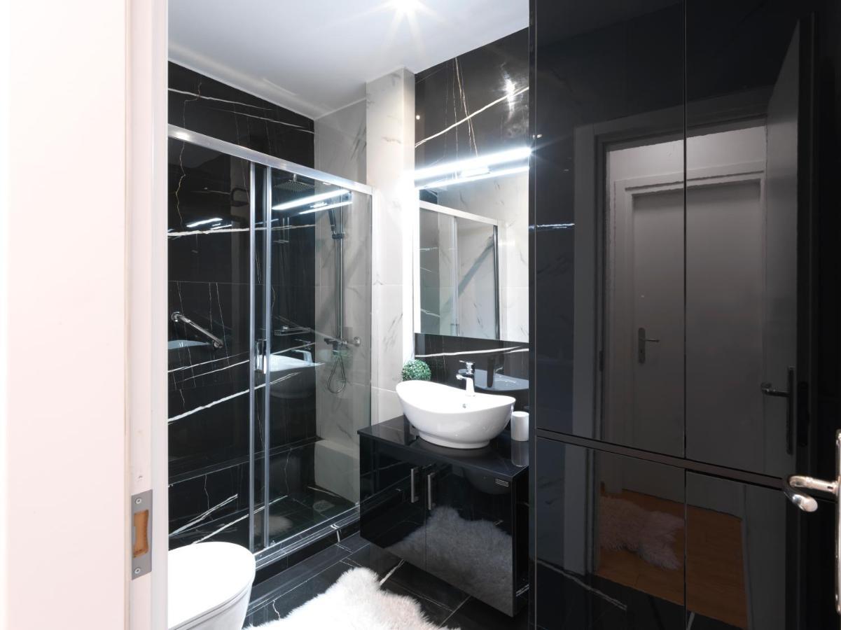 Elegant Apartment In Glyfada Ateny Zewnętrze zdjęcie