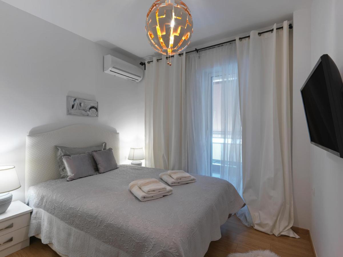 Elegant Apartment In Glyfada Ateny Zewnętrze zdjęcie