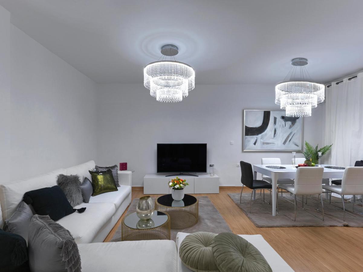 Elegant Apartment In Glyfada Ateny Zewnętrze zdjęcie